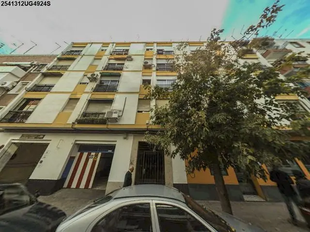 Calle Don Lope de Sosa, 35