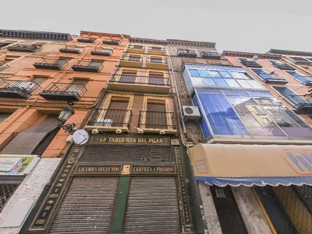 Calle Manifestación, 21