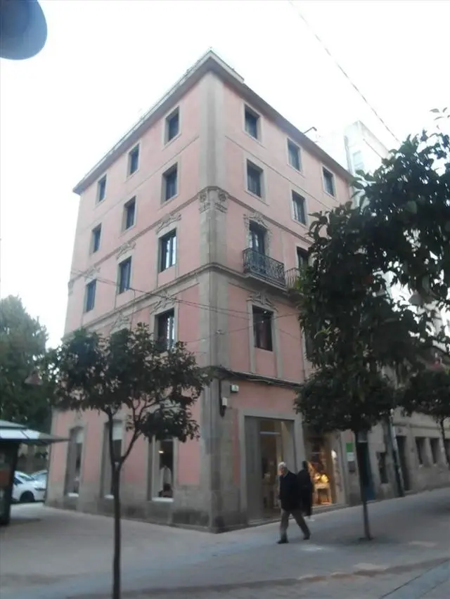 Rosalia de Castro 4, 3g