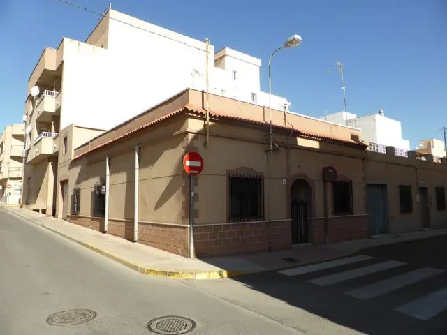 Calle la Linea (E) 12