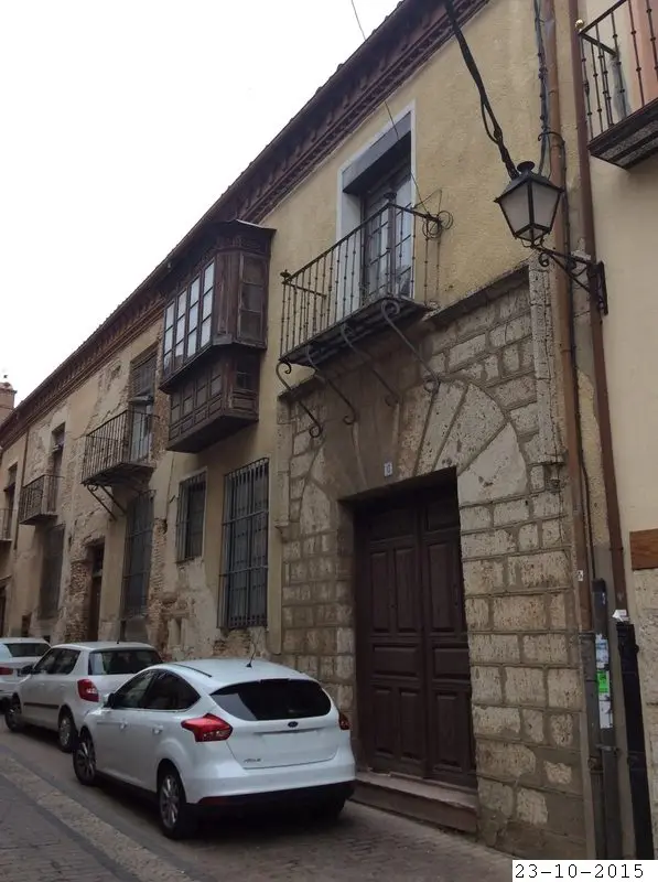 Urbna: Numero Once. Vivienda Segundo a de la Fase II, Portal 2 del Edificio Sito en Toro (Zamora)