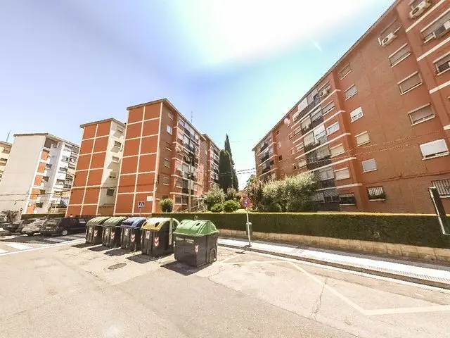Calle Santa Gema, 41-45