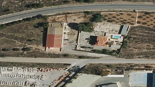 Ronda de la Constitucion 15 Bajo