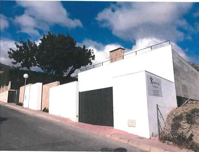 Avenida Hacienda, 19