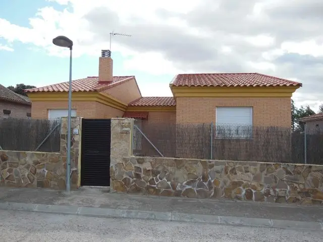 Calle Fuente Gonzalo, 60