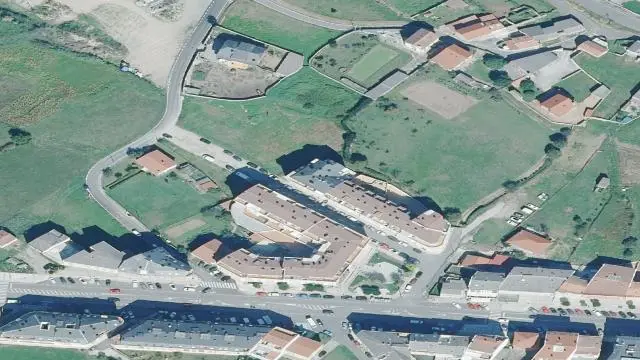 Calle Perez Lugris, 8