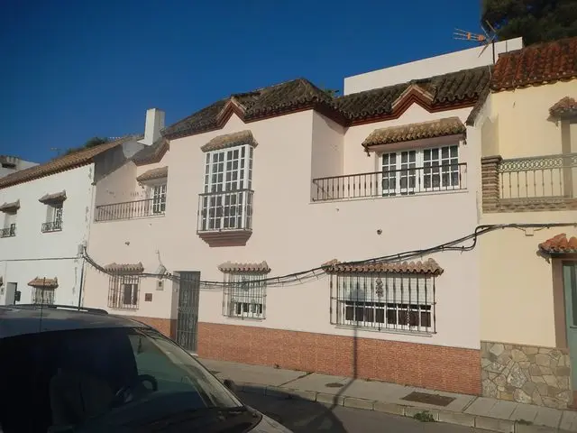 Calle Torre de Benalup-Casas Viejas, 44