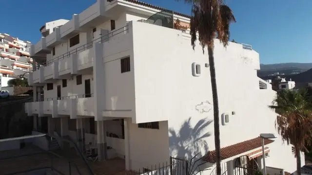 Calle Eucaliptus, 17