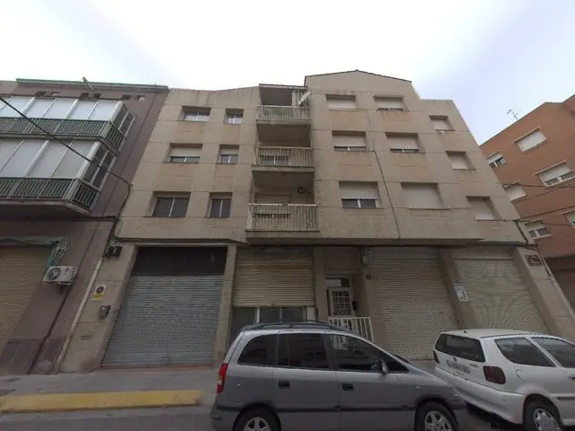 Calle Puigverd, 7, Bajos