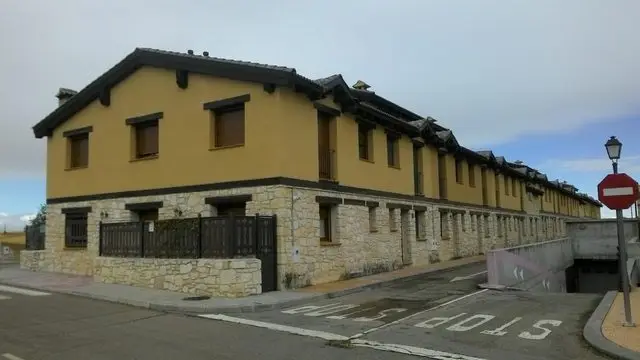 Cl Bajada del Chorro 1, 40569