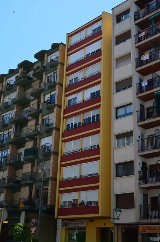 Avenida Cataluña 14-16 Bajos