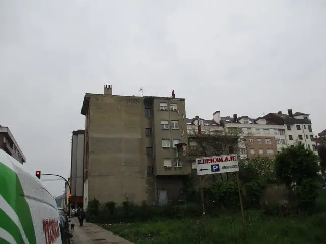 Calle Rio Eo, 11