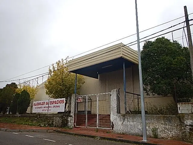 Polígono Industrial la Dehesilla 11, 12, 13, 16, 17 y 18