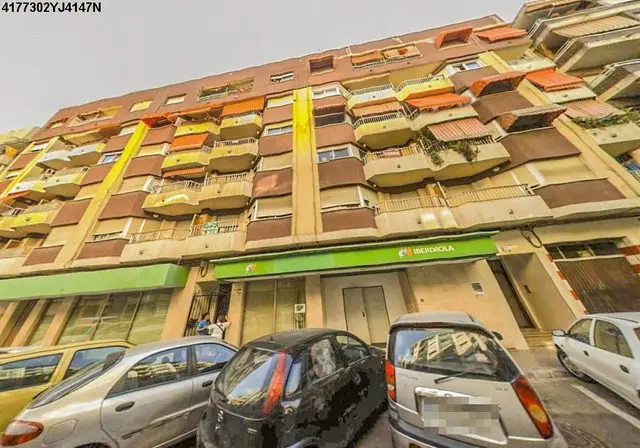 Calle Ferrocarril de Alcoi, 122, 1º