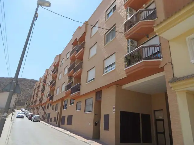Calle Enrique Tierno Galvan, 18. los Ramos