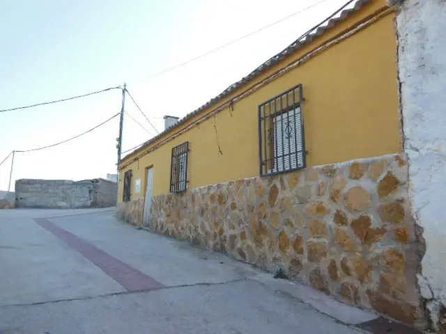 Barrio de la Cruz, 49