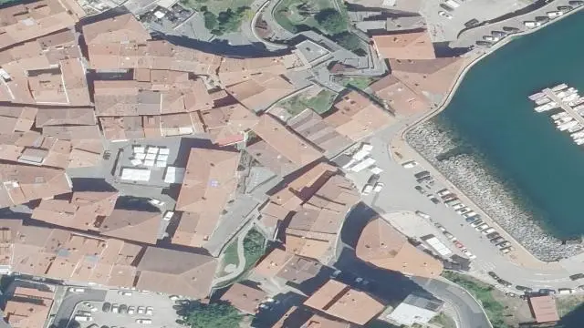 Calle Tranpakale 5