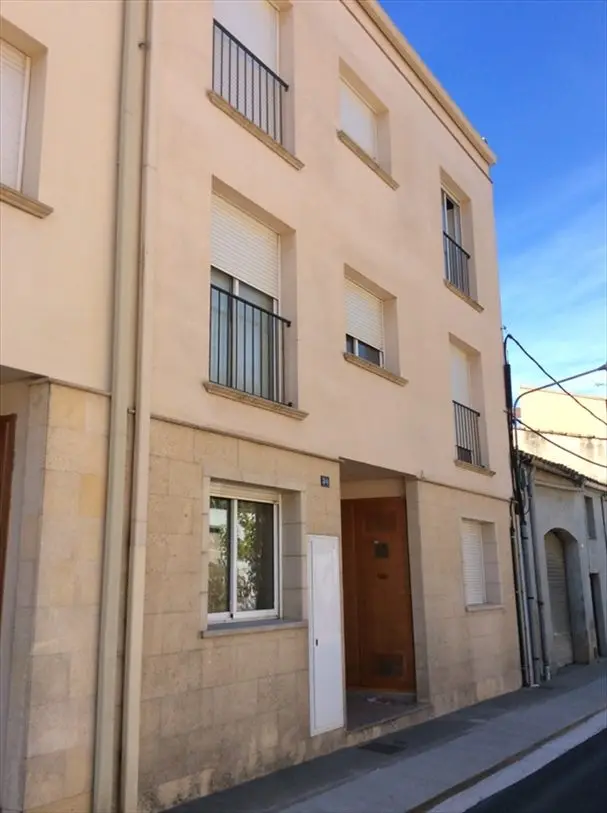 Calle Ganix, 34-36