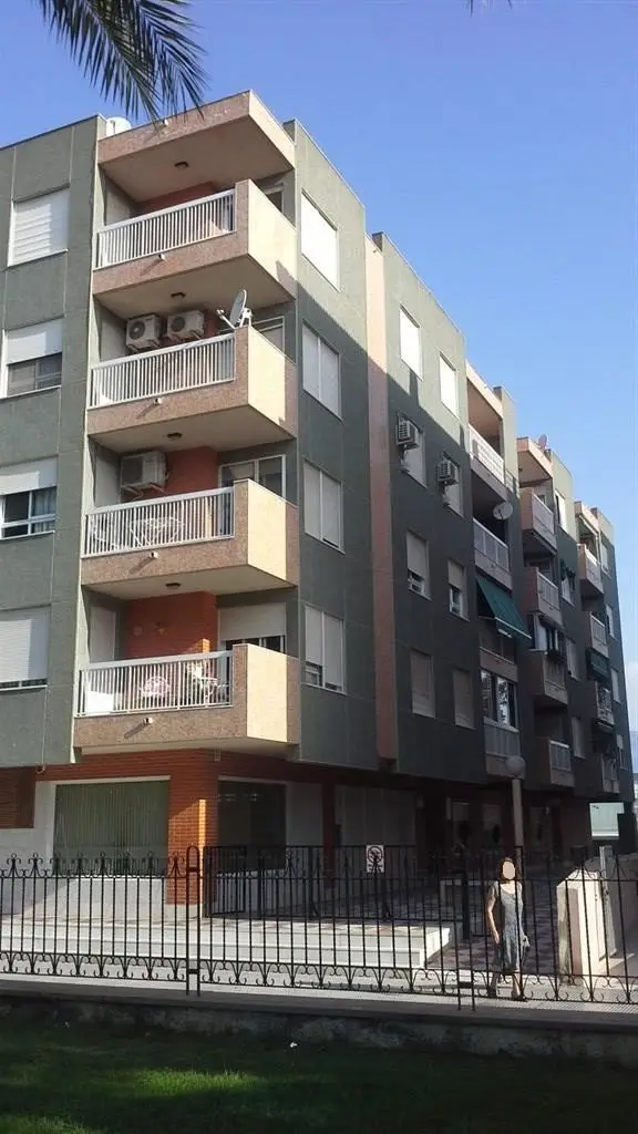 Calle Acequia, 2