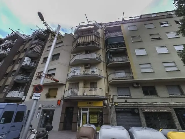 Paseo Valldaura, 193, 4º