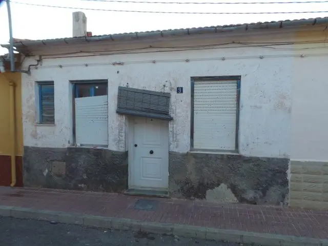 Calle Pinoso, 9