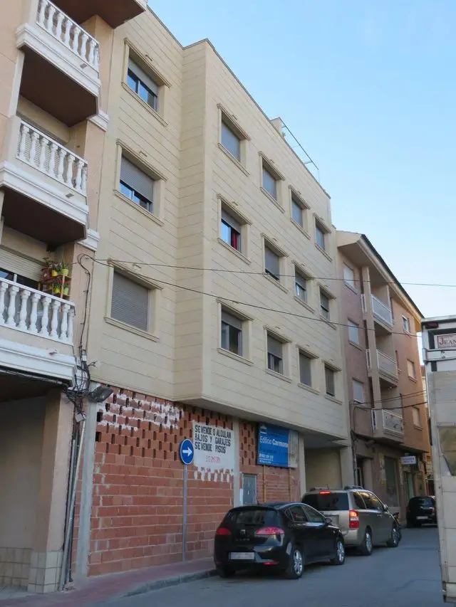 Calle Moreno Cortes 9