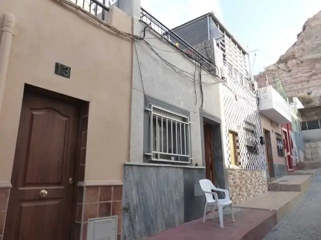 Calle Blas de Lezo, 15, Bajo