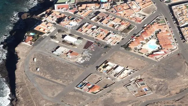 Calle E Barrio Sardina 12 Suelo