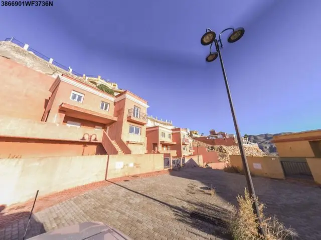 Calle las Higueras, 3, Bajo