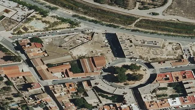 Avenida Cementeri Vell 3