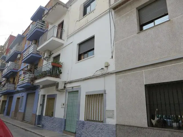 Calle Pintor Josep Segrelles, 16