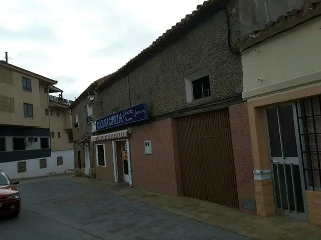 Calle Cura, 69