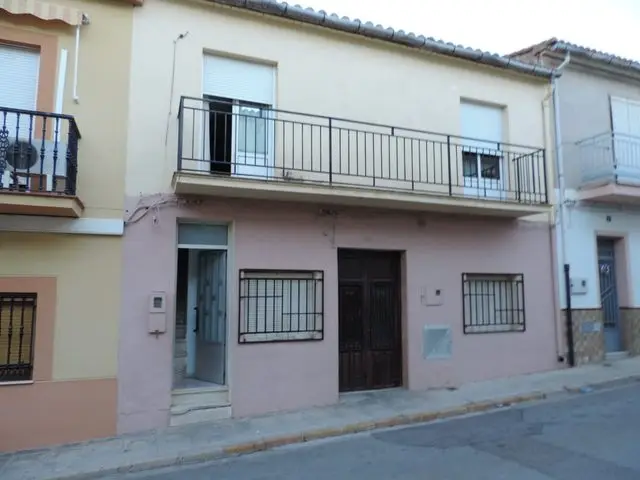 Calle Cardenal Cisneros, 5