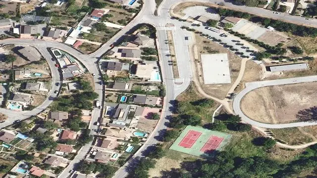Calle Alzina, 36