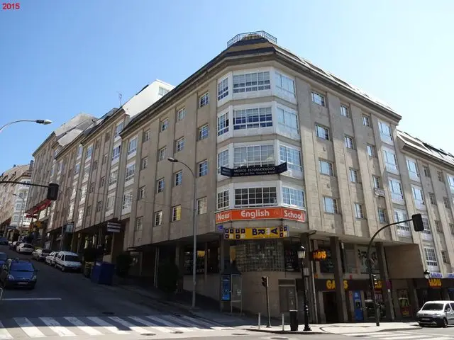 Avenida Jesus Garcia Naveira, 29, 4º C