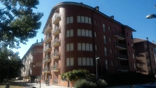 Calle Pico Collarada, 8