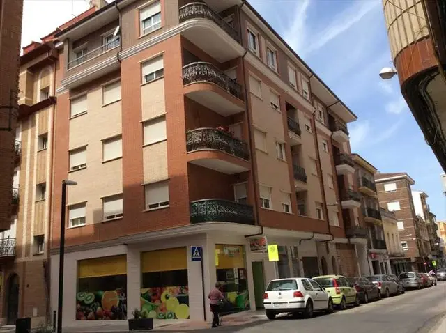 Calle Carolina, 3