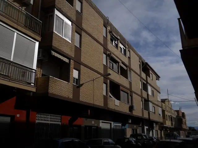 Calle Secretario Emilio Cremades, 5