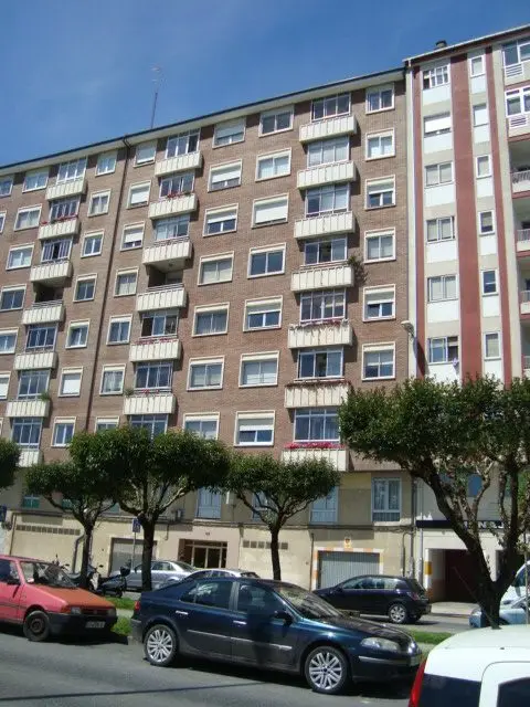 Ronda de las Fontiñas 164, portal 1-1º