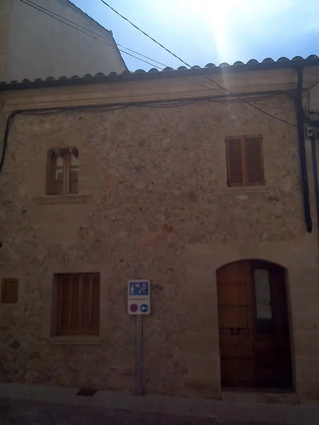 Calle Pau 1