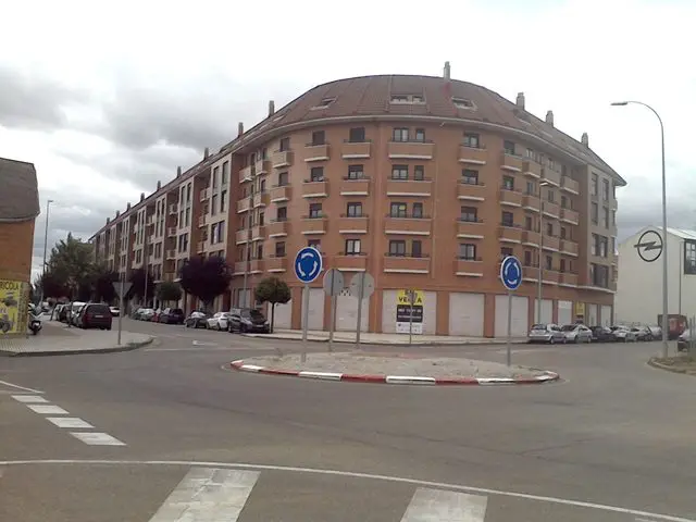 Calle Miguel Delibes, 72