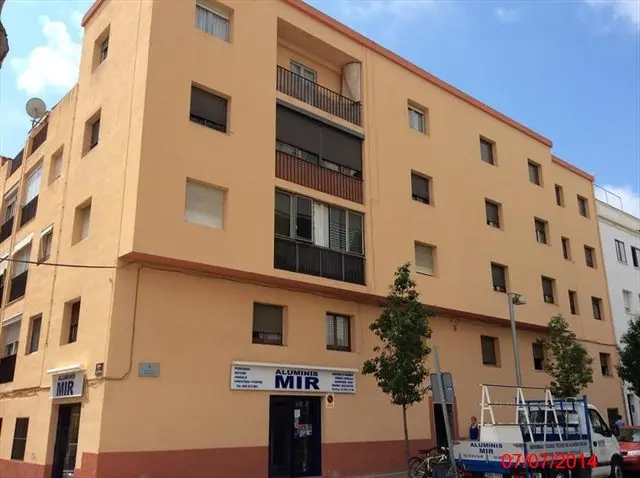 Calle Tarragona, 45