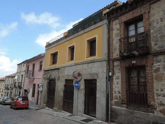 Calle Vallespin 44 2º B