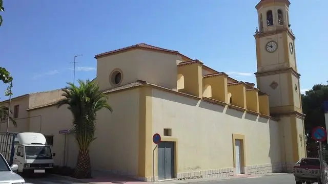 Calle Campoamor 3
