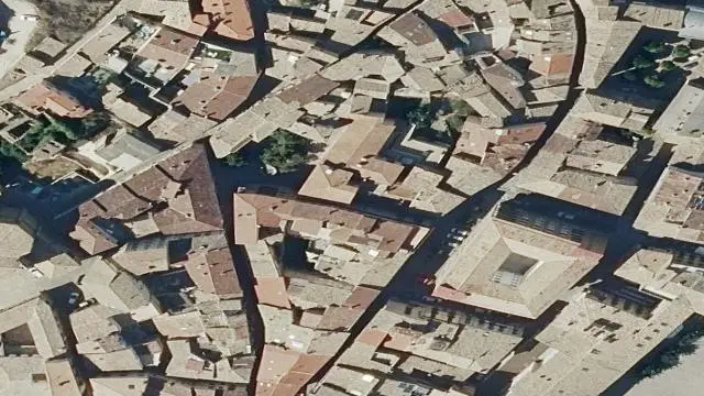 Calle Higuera, 1