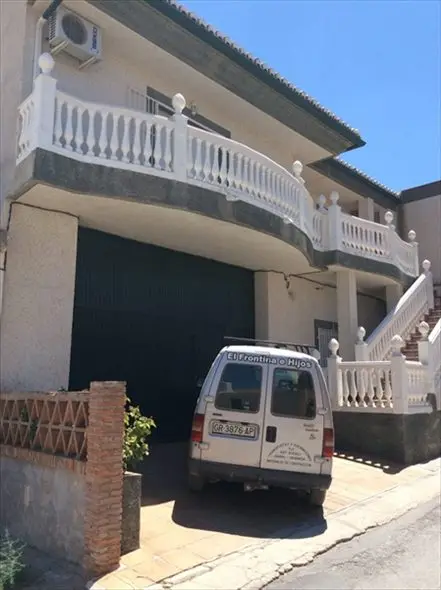Calle Dauro, 6