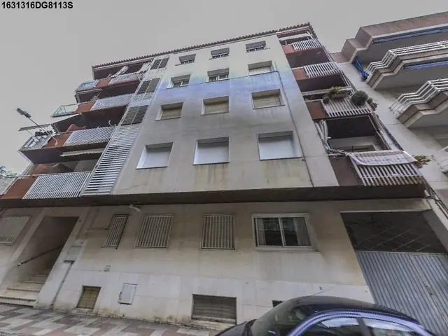 Calle Josep`Carner 10 3º 3ª