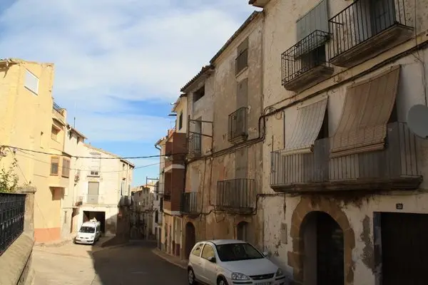 Calle Zaragoza, 35