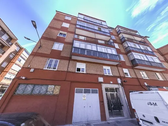 Calle Jupiter, 10