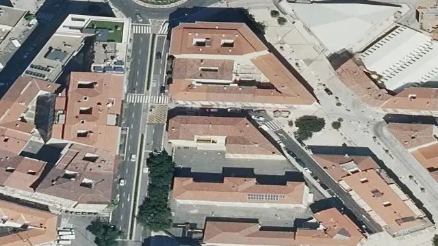 Calle Juan María Guelbenzu, 43